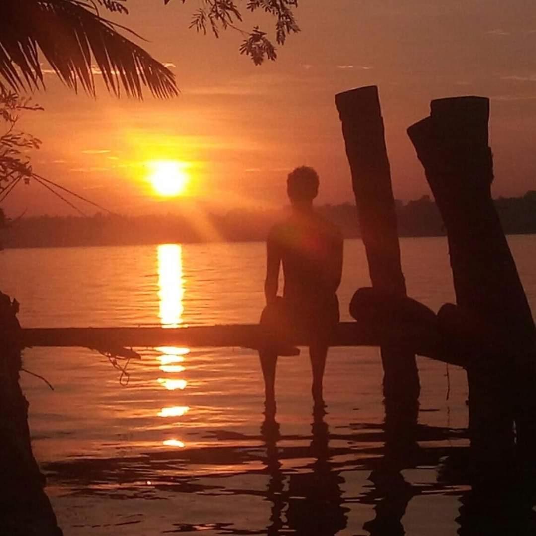 Ashtamudivillas Kollam Esterno foto