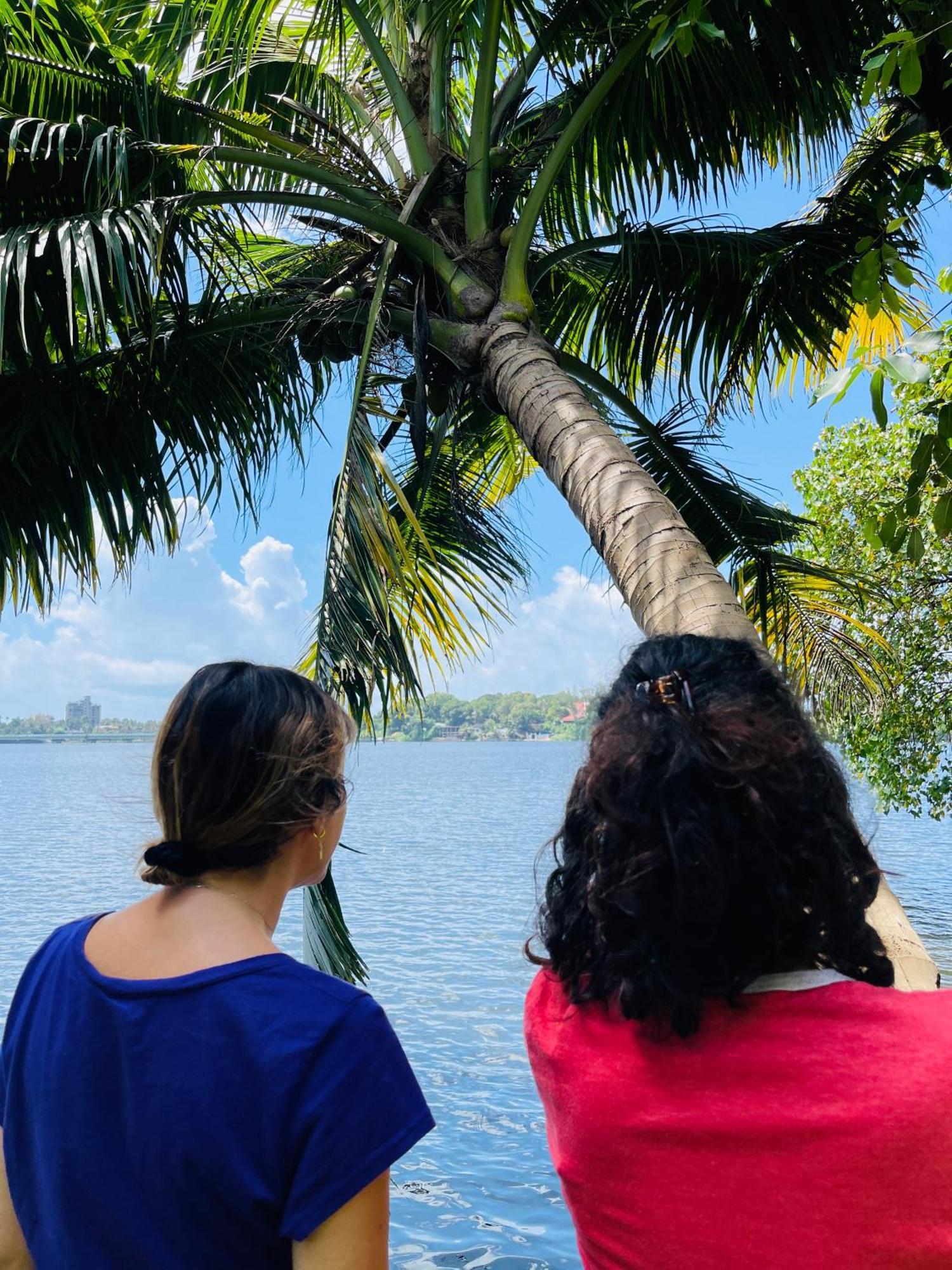 Ashtamudivillas Kollam Esterno foto